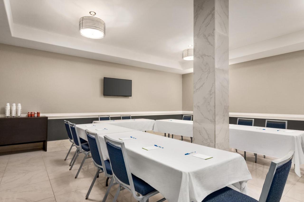 La Quinta By Wyndham Brownsville North מראה חיצוני תמונה
